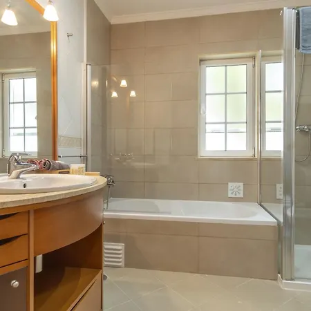 Lv Premier Algarve Fu1- Pool, Ac, Garden, Sea View *